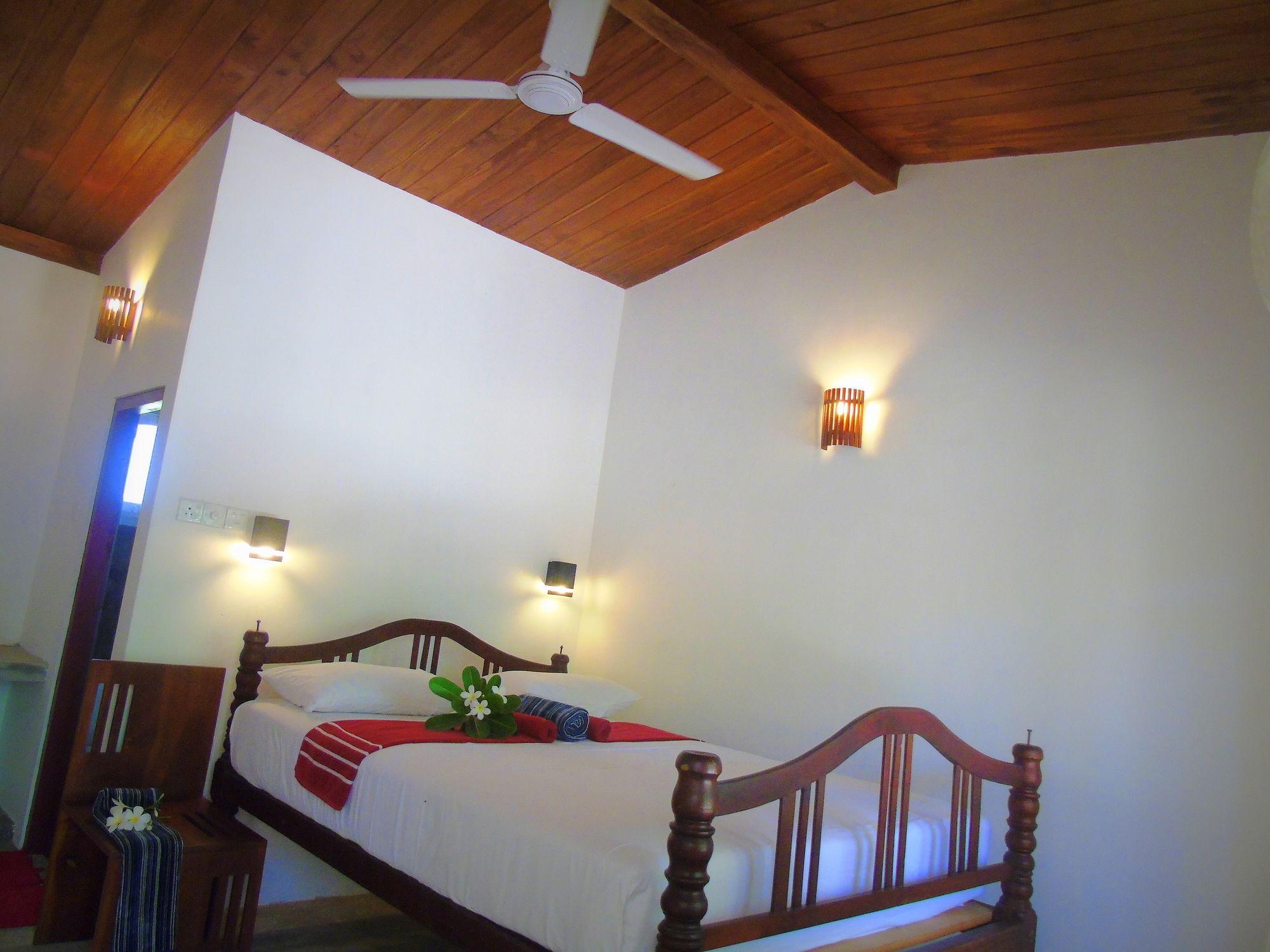 Talalla Coconut Hotel Exterior foto